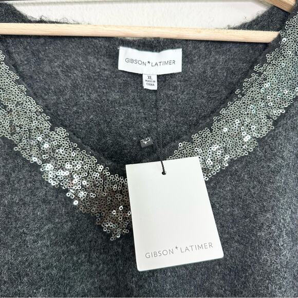 NWT Gibson Latimer Gray V-Neck Sweater Size XL Sequins Loungewear - Picture 3 of 5